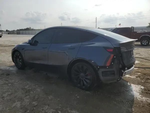 7SAYGDEF4NF447462 2022 TESLA MODEL Y - Image 2