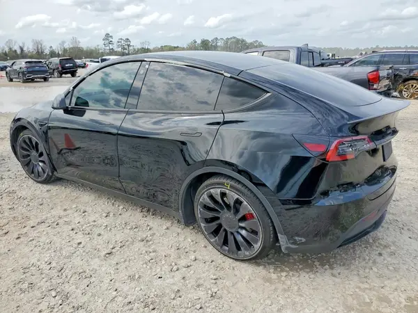 7SAYGDEF4NF454587 2022 TESLA MODEL Y - Image 2