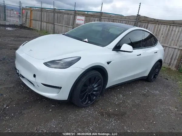 7SAYGDEF4NF466402 2022 TESLA MODEL Y - Image 2