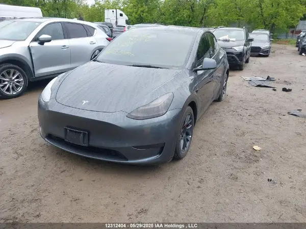 7SAYGDEF4NF467808 2022 TESLA MODEL Y - Image 2