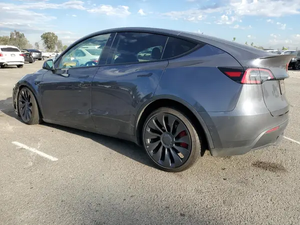 7SAYGDEF4NF488870 2022 TESLA MODEL Y - Image 2
