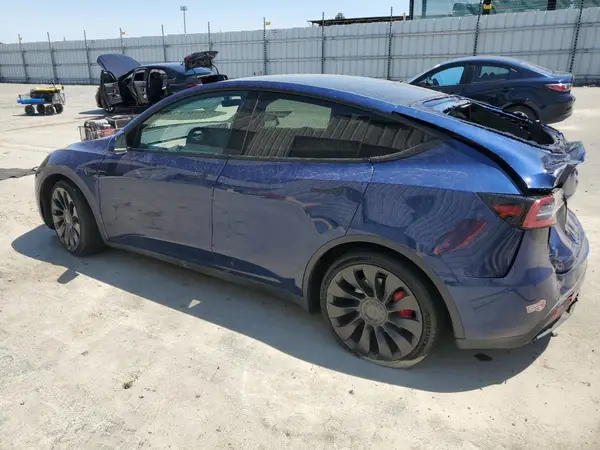 7SAYGDEF4NF489629 2022 TESLA MODEL Y - Image 2