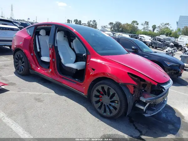 7SAYGDEF4NF491137 2022 TESLA MODEL Y - Image 1