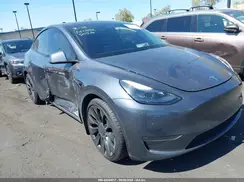 7SAYGDEF4NF492157 2022 TESLA MODEL Y