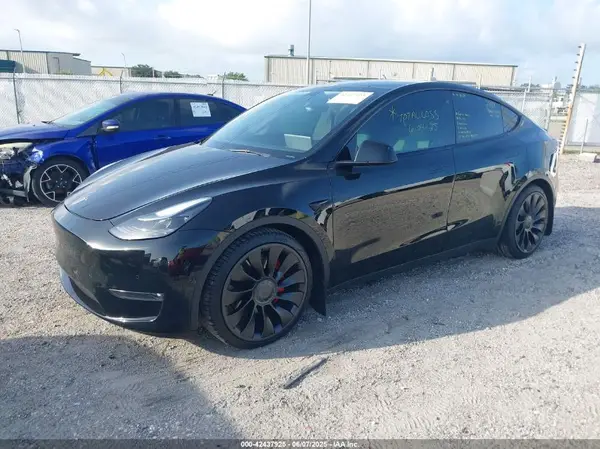 7SAYGDEF4NF515596 2022 TESLA MODEL Y - Image 2