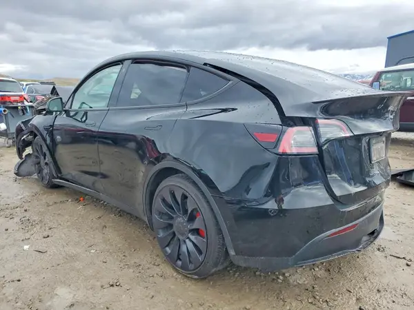 7SAYGDEF4NF518210 2022 TESLA MODEL Y - Image 2