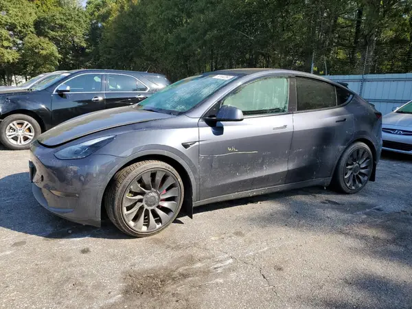 7SAYGDEF4NF521270 2022 TESLA MODEL Y - Image 1