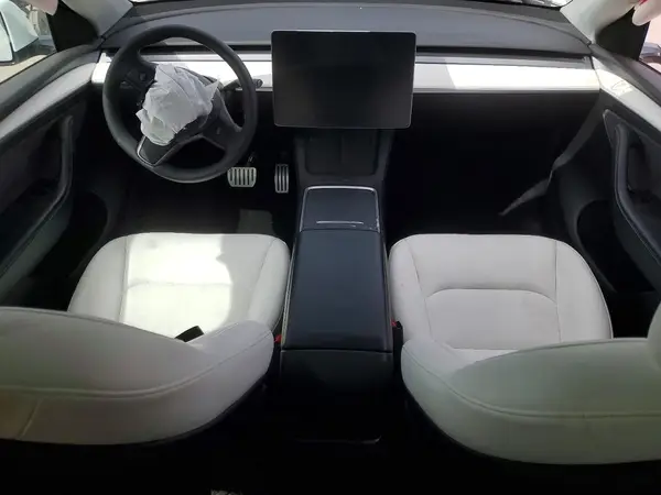 7SAYGDEF4NF522368 2022 TESLA MODEL Y - Image 8