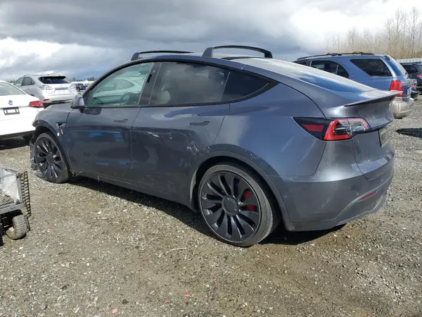 7SAYGDEF4NF523021 2022 TESLA MODEL Y - Image 2