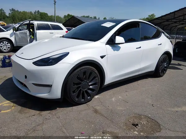 7SAYGDEF4NF524508 2022 TESLA MODEL Y - Image 2