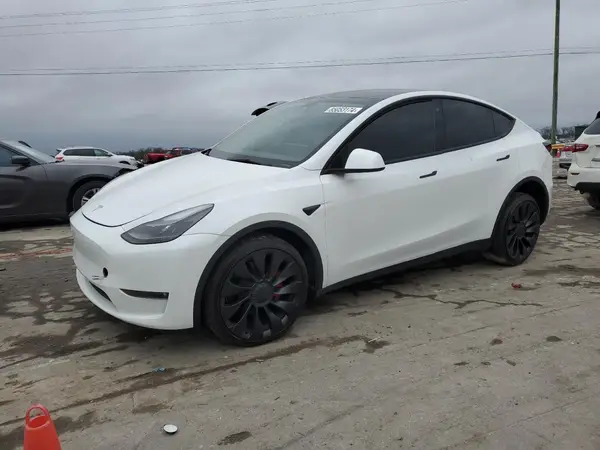 7SAYGDEF4NF531846 2022 TESLA MODEL Y - Image 1