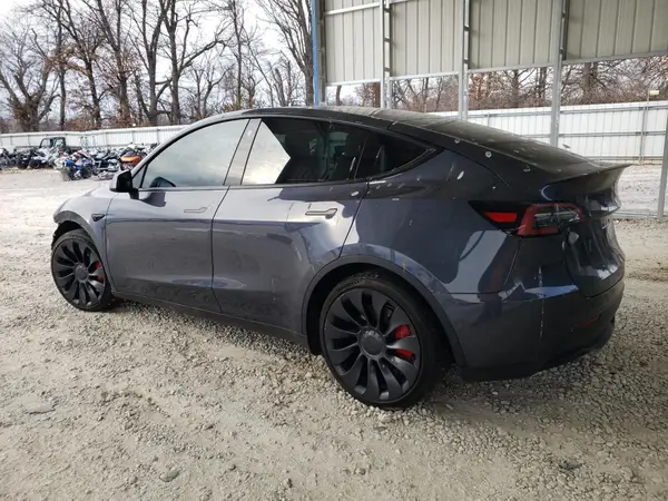 7SAYGDEF4NF541342 2022 TESLA MODEL Y - Image 2