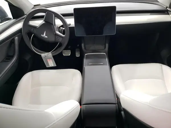 7SAYGDEF4NF541342 2022 TESLA MODEL Y - Image 8