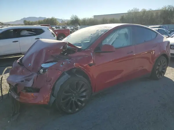 7SAYGDEF4NF573031 2022 TESLA MODEL Y - Image 1