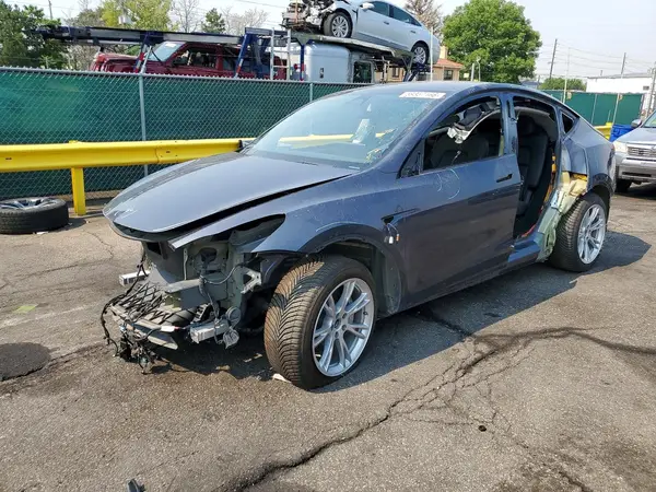 7SAYGDEF4PA049300 2023 TESLA MODEL Y - Image 1