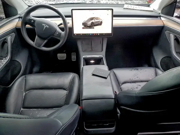 7SAYGDEF4PF582458 2023 TESLA MODEL Y - Image 8