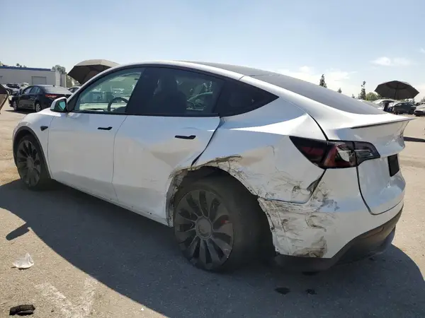 7SAYGDEF4PF661449 2023 TESLA MODEL Y - Image 2