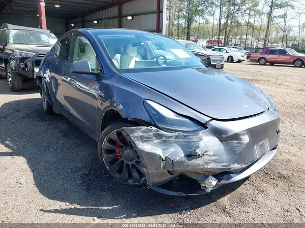 7SAYGDEF4PF704980 2023 TESLA MODEL Y - Image 1