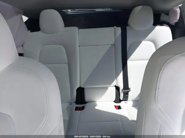 7SAYGDEF4PF704980 2023 TESLA MODEL Y - Image 8