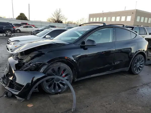 7SAYGDEF4PF706762 2023 TESLA MODEL Y - Image 1