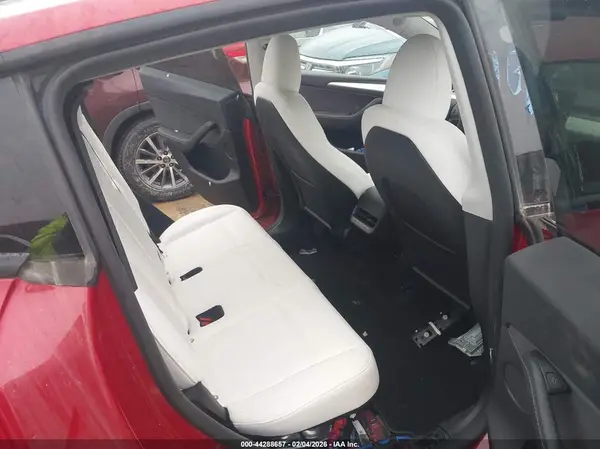 7SAYGDEF4PF762135 2023 TESLA MODEL Y - Image 8
