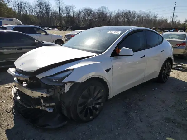 7SAYGDEF4PF779825 2023 TESLA MODEL Y - Image 1