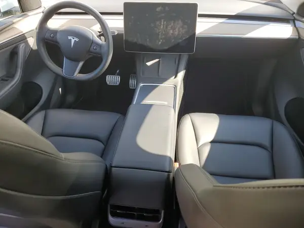 7SAYGDEF4PF779825 2023 TESLA MODEL Y - Image 8