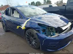 7SAYGDEF4PF794969 2023 TESLA MODEL Y