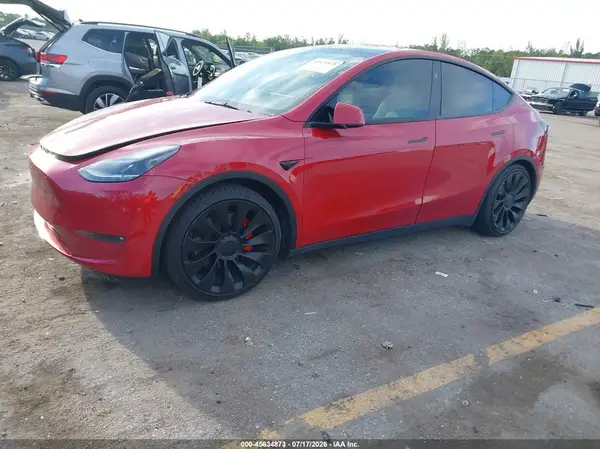 7SAYGDEF4PF795426 2023 TESLA MODEL Y - Image 2