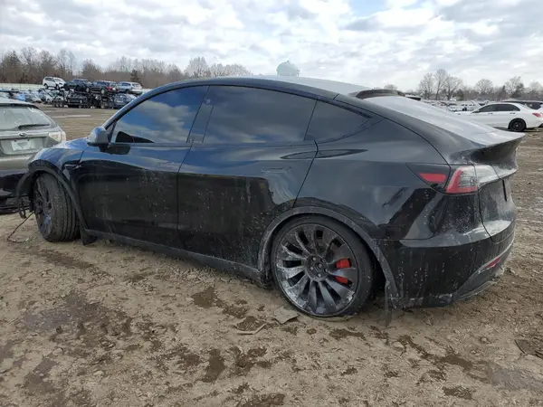7SAYGDEF4PF834497 2023 TESLA MODEL Y - Image 2