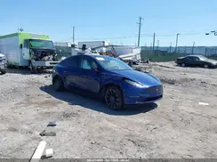 7SAYGDEF4PF844933 2023 TESLA MODEL Y