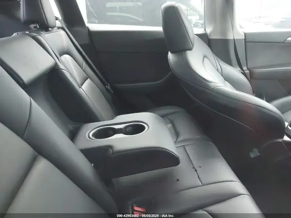 7SAYGDEF4PF854801 2023 TESLA MODEL Y - Image 8