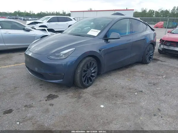 7SAYGDEF4PF861702 2023 TESLA MODEL Y - Image 2