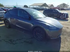 7SAYGDEF4PF895798 2023 TESLA MODEL Y