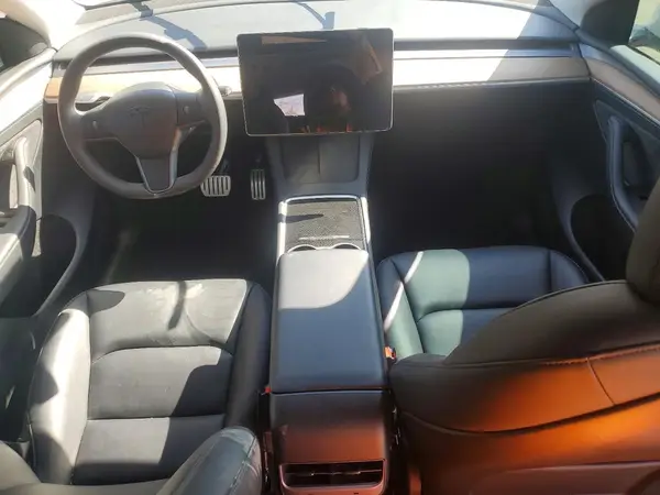 7SAYGDEF4PF918688 2023 TESLA MODEL Y - Image 8