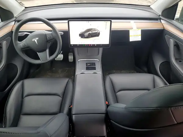 7SAYGDEF4PF920795 2023 TESLA MODEL Y - Image 8