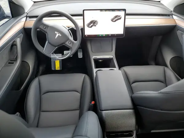 7SAYGDEF4PF920859 2023 TESLA MODEL Y - Image 8