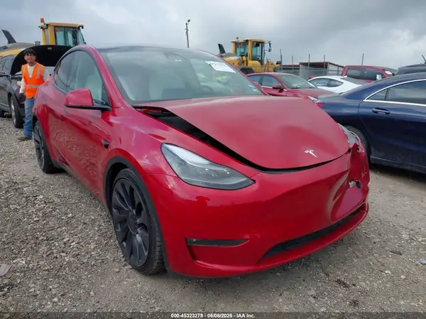 7SAYGDEF4PF925866 2023 TESLA MODEL Y - Image 1