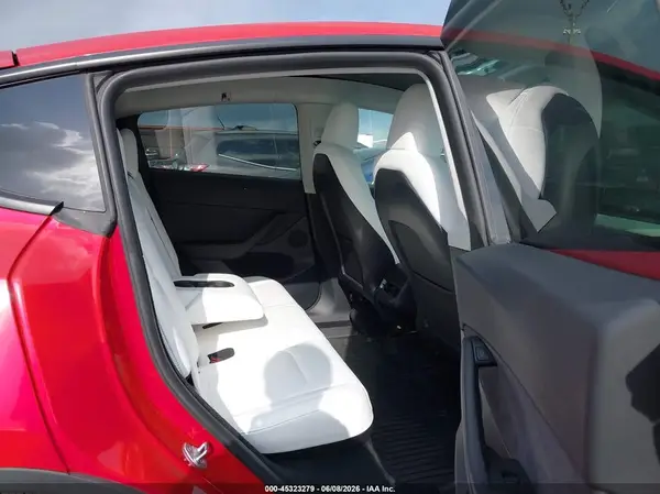 7SAYGDEF4PF925866 2023 TESLA MODEL Y - Image 8