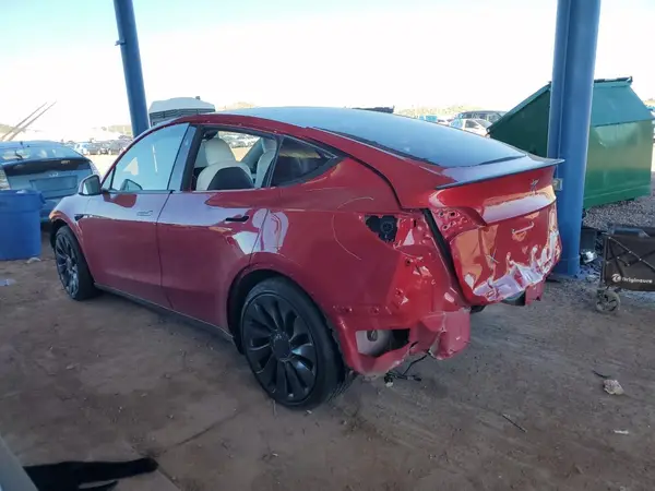 7SAYGDEF4PF947642 2023 TESLA MODEL Y - Image 2