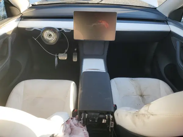 7SAYGDEF4PF964926 2023 TESLA MODEL Y - Image 8
