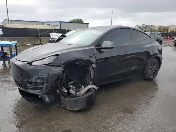 7SAYGDEF4PF977207 2023 TESLA MODEL Y - Image 1
