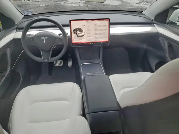 7SAYGDEF4PF980043 2023 TESLA MODEL Y - Image 8