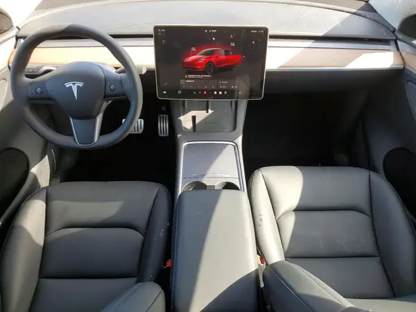 7SAYGDEF4RA284248 2024 TESLA MODEL Y - Image 8