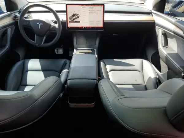 7SAYGDEF4RA286873 2024 TESLA MODEL Y - Image 8