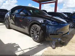 7SAYGDEF4RF029389 2024 TESLA MODEL Y
