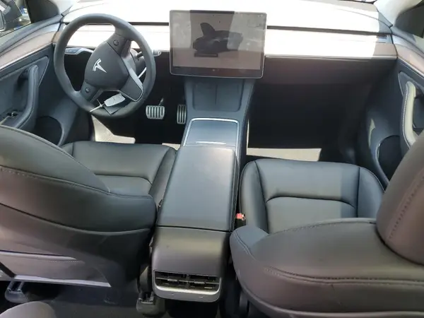7SAYGDEF4RF072260 2024 TESLA MODEL Y - Image 8