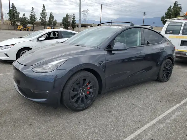 7SAYGDEF4RF093058 2024 TESLA MODEL Y - Image 1
