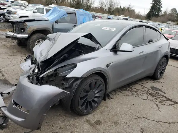 7SAYGDEF4RF152108 2024 TESLA MODEL Y - Image 1