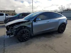 7SAYGDEF4SA339738 2025 TESLA MODEL Y